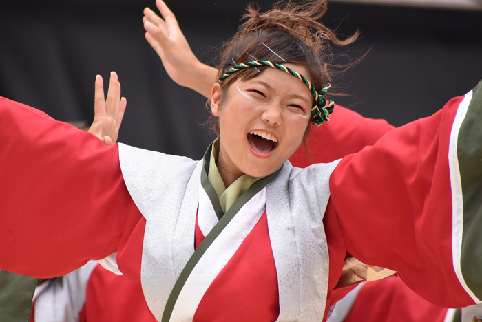 よさこい衣装・祭り衣装　　四天王寺大学YOSAKOIソーラン部仏喜踊様 