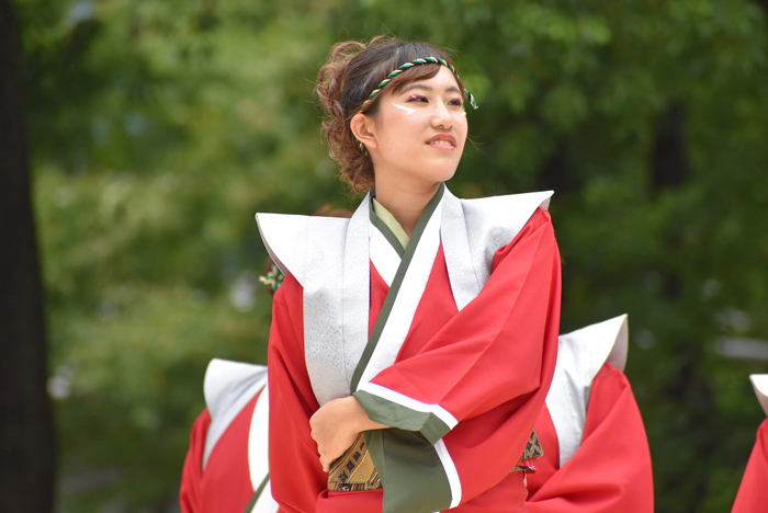 よさこい衣装・祭り衣装　　四天王寺大学YOSAKOIソーラン部仏喜踊様 