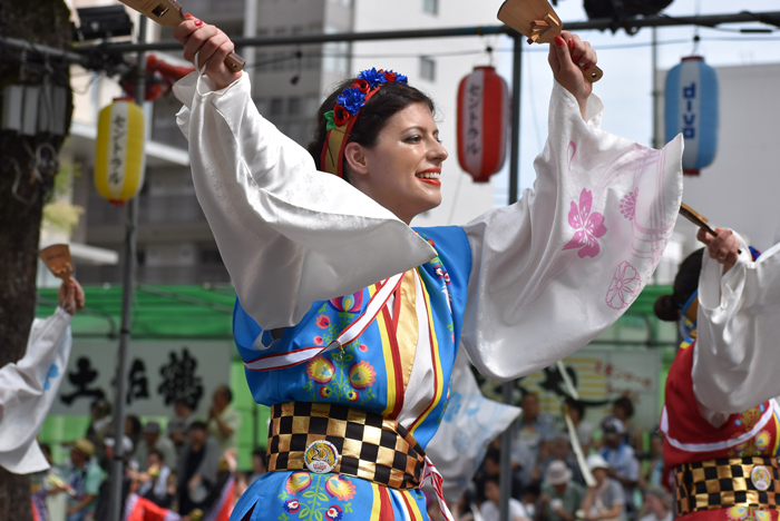 よさこい衣装・祭り衣装　　桜舞ポーランド国際チーム様 