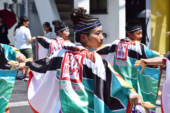 よさこい衣装・祭り衣装　　四万十町よさこい踊り子隊 四万夢多様 