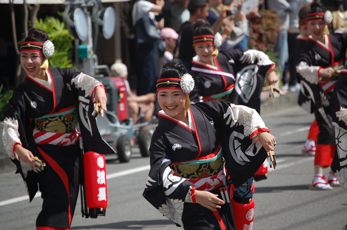 よさこい衣装・祭り衣装　　濱長花神楽様 