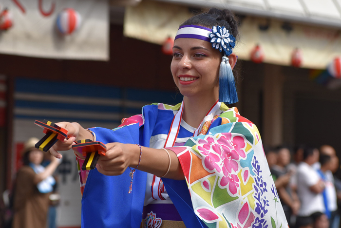 よさこい衣装・祭り衣装　　高知県よさこいアンバサダー絆国際チーム様 