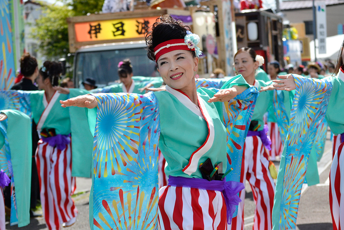 よさこい衣装・祭り衣装　　梅乃連様 