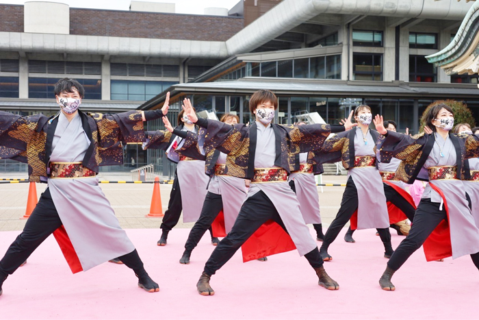 よさこい衣装・祭り衣装　　岡山　県　岡山うらじゃ連 旭　 様 