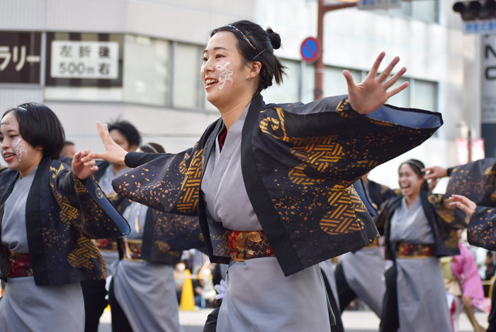 よさこい衣装・祭り衣装　　岡山うらじゃ連　旭様 