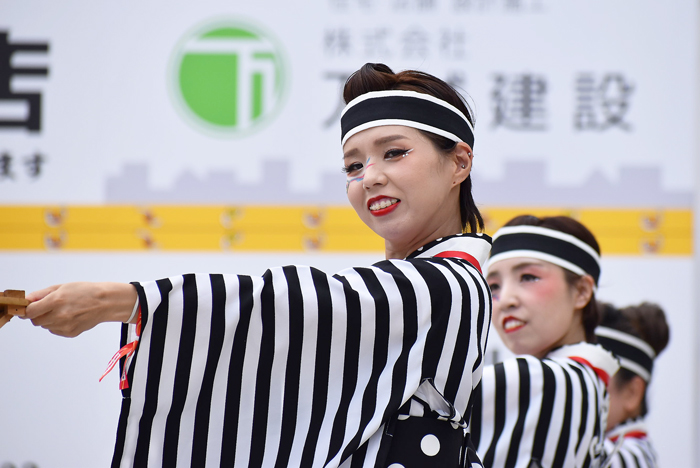 よさこい衣装・祭り衣装　　ちゃきる様 