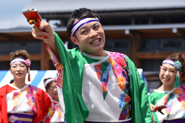 よさこい衣装・祭り衣装　　高知県よさこいアンバサダー絆国際チーム様 