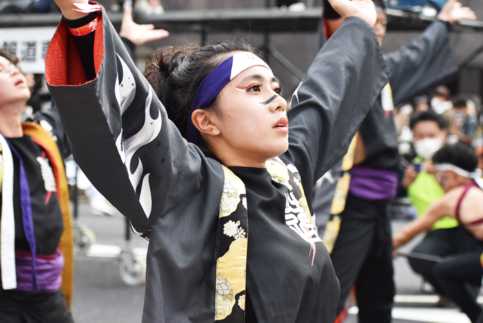 よさこい衣装・祭り衣装　　岡山うらじゃ連　蓮雫様 