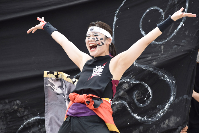 よさこい衣装・祭り衣装　　岡山うらじゃ連　蓮雫様 