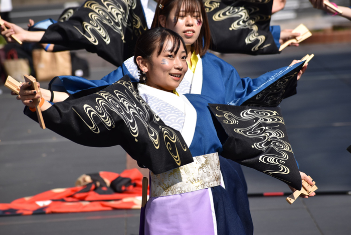 よさこい衣装・祭り衣装　　久留米大学颯華様 