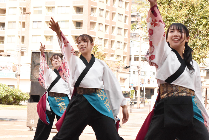 よさこい衣装・祭り衣装　　島根県立大学よさこい橙蘭様 