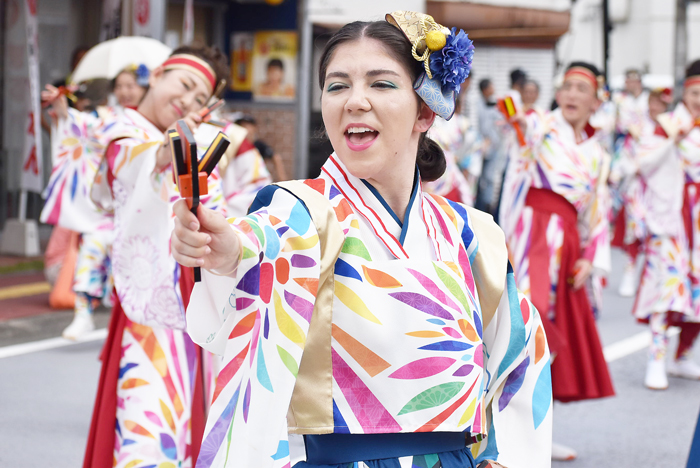 よさこい衣装・祭り衣装　　高知県よさこいアンバサダー絆国際チーム様 