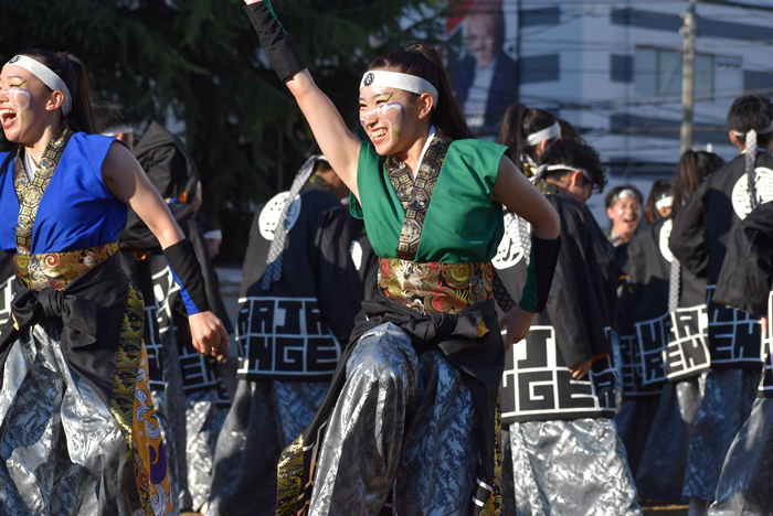 よさこい衣装・祭り衣装　　岡山うらじゃ連蓮雫様 