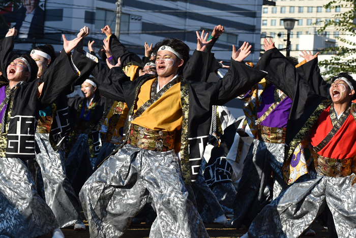 よさこい衣装・祭り衣装　　岡山うらじゃ連蓮雫様 