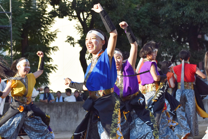 よさこい衣装・祭り衣装　　岡山うらじゃ連蓮雫様 