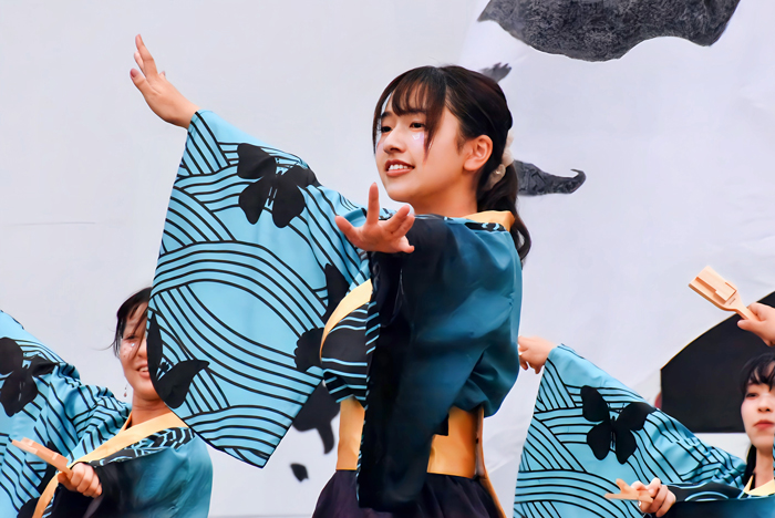 よさこい衣装・祭り衣装　　熊本県立大学一大事様 