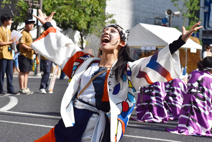 よさこい衣装・祭り衣装　　岡山うらじゃ連蓮雫様 