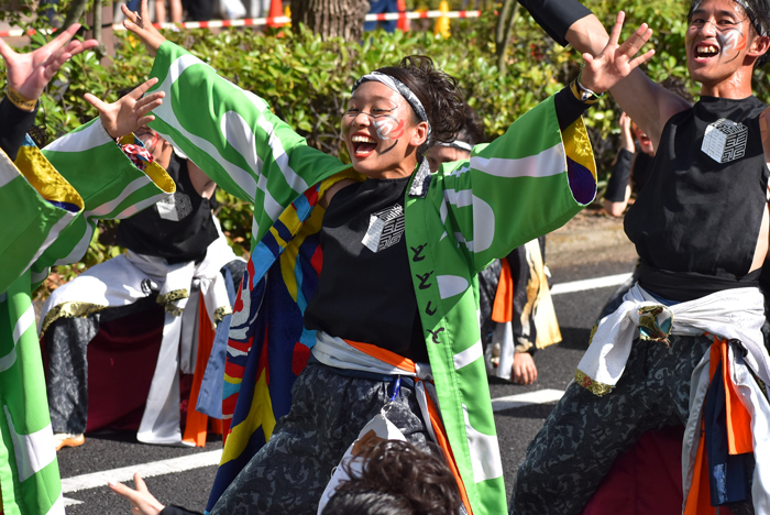 よさこい衣装・祭り衣装　　岡山うらじゃ連蓮雫様 