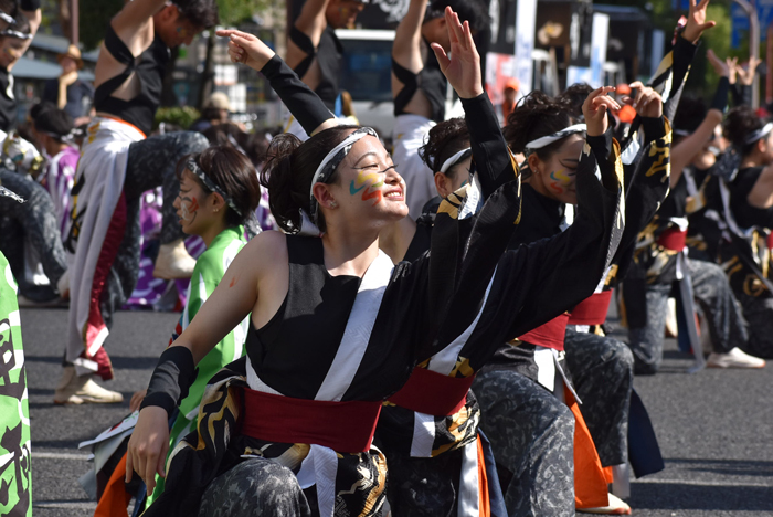 よさこい衣装・祭り衣装　　岡山うらじゃ連蓮雫様 