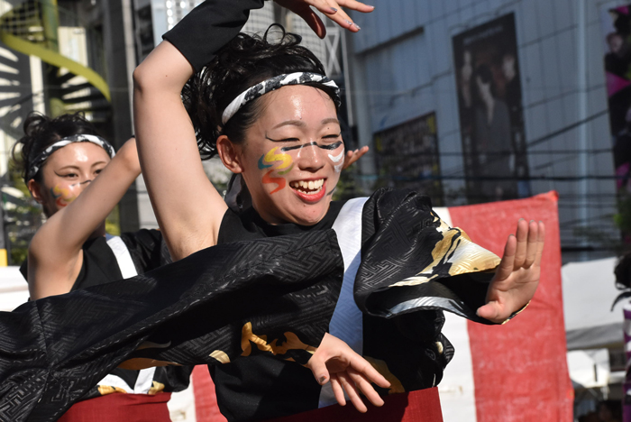 よさこい衣装・祭り衣装　　岡山うらじゃ連蓮雫様 