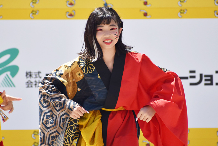 よさこい衣装・祭り衣装　　好猛流優笑舞様 