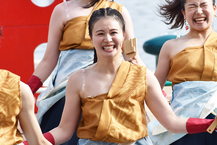 よさこい衣装・祭り衣装　　APUよっしゃ虎威様 