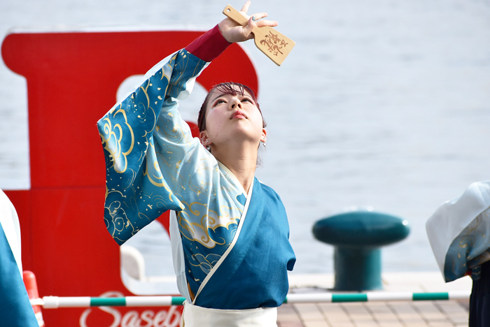 よさこい衣装・祭り衣装　　APUよっしゃ虎威様 