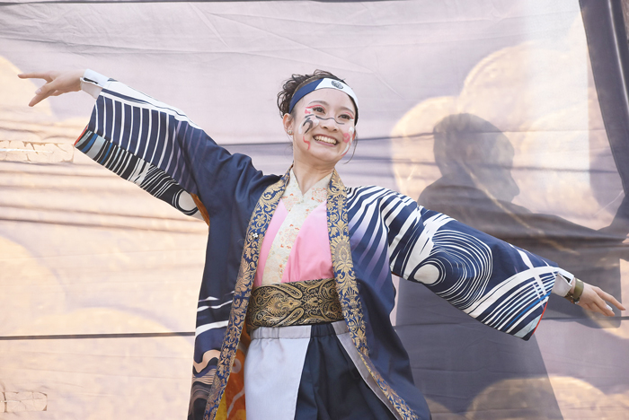 よさこい衣装・祭り衣装　　岡山うらじゃ連蓮雫様 