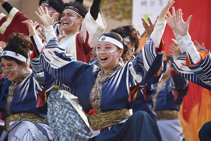 よさこい衣装・祭り衣装　　岡山うらじゃ連蓮雫様 