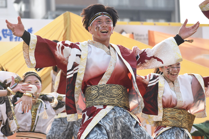 よさこい衣装・祭り衣装　　岡山うらじゃ連蓮雫様 