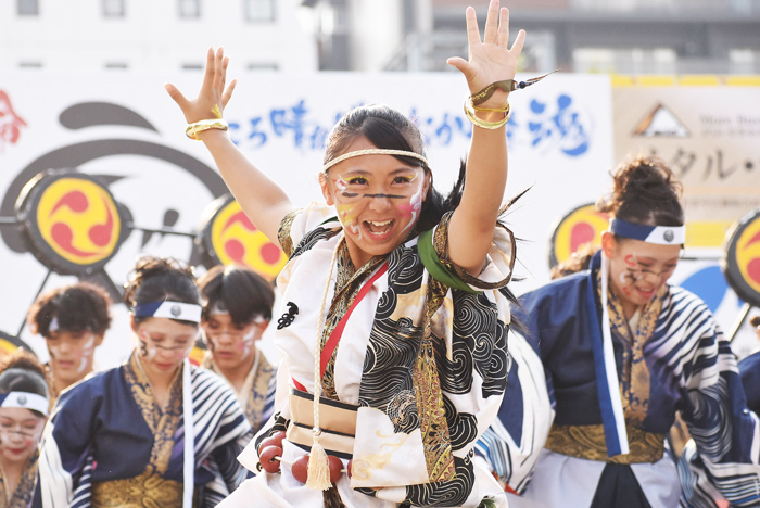 よさこい衣装・祭り衣装　　岡山うらじゃ連蓮雫様 